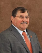 head shot Robert Anholt