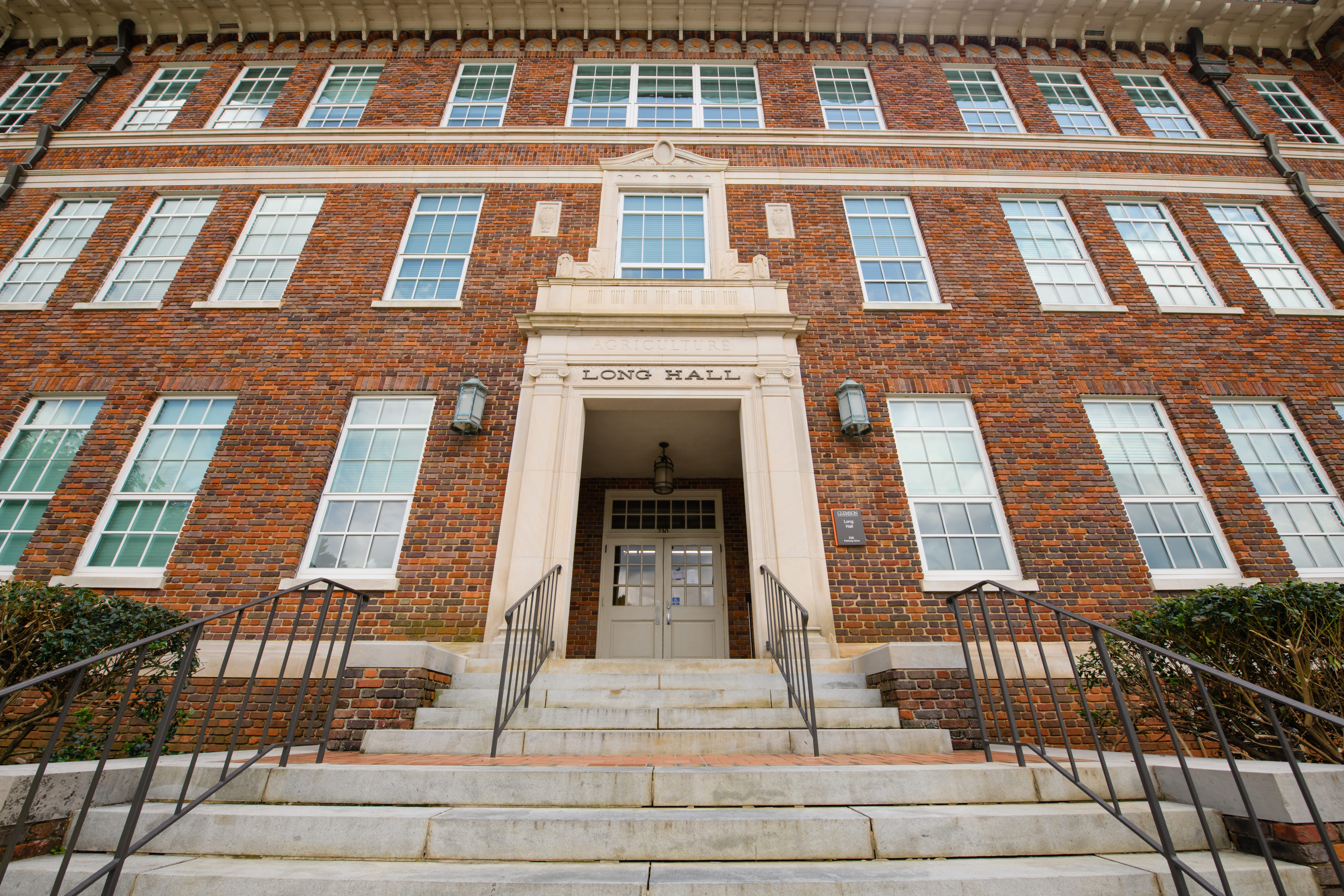 Long Hall on the Clemson campus